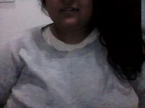 Snapshot of smile_pretty chatting on December 31, 10:48 am smile pretty online show from December 31, 10:48 am