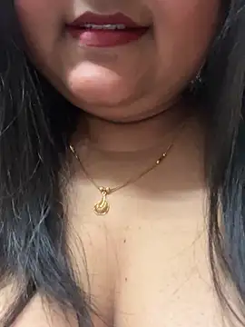 Snapshot of smile_pretty chatting on March 20, 6:20 pm smile pretty online show from March 20, 6:20 pm