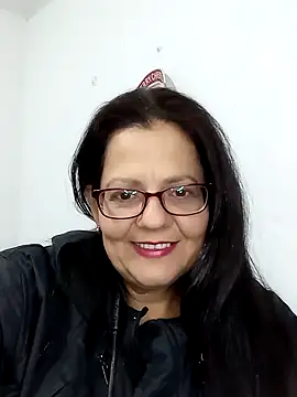 CasandraJones1 online show from January 2, 2:35 pm