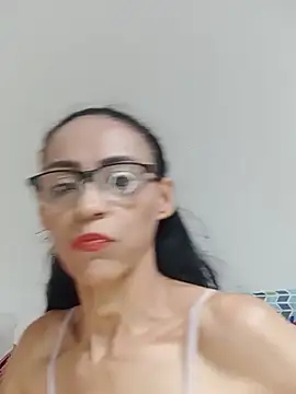 Snapshot of BarbaraMature chatting on June 26, 4:00 pm BarbaraMature online show from June 26, 4:00 pm