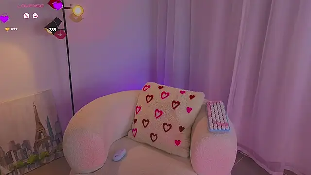 Snapshot of sebbyrose chatting on February 19, 6:44 am sebbyrose online show from February 19, 6:44 am