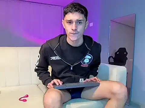 Snapshot of bastia_noooo chatting on December 28, 6:17 am bastia noooo online show from December 28, 6:17 am