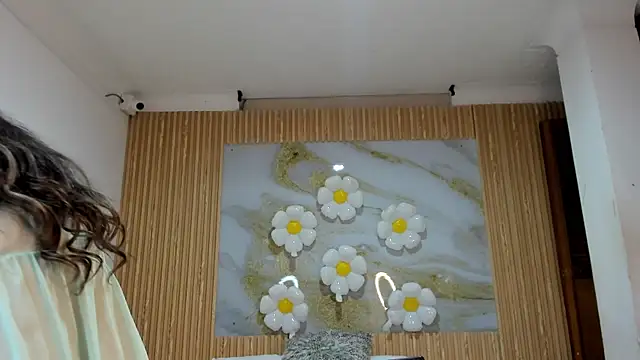 Snapshot of samy_19_ chatting on May 23, 11:03 am samy 19 online show from May 23, 11:03 am