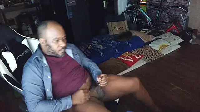 bigshh8 online show from March 31, 2:50 pm