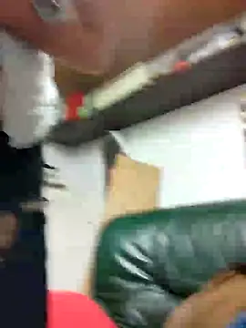 Snapshot of Rejtelmesest chatting on December 21, 2:09 am Rejtelmesest online show from December 21, 2:09 am