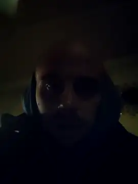 Snapshot of Rejtelmesest chatting on January 14, 10:12 pm Rejtelmesest online show from January 14, 10:12 pm