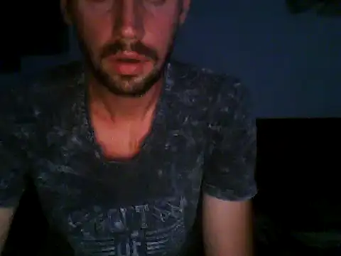 Snapshot of Rejtelmesest chatting on September 19, 8:42 pm Rejtelmesest online show from September 19, 8:42 pm