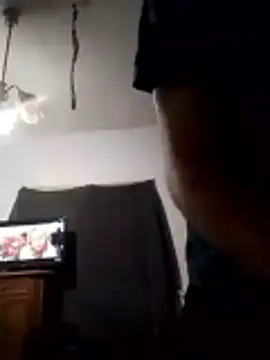 Snapshot of Rejtelmesest chatting on October 21, 10:32 pm Rejtelmesest online show from October 21, 10:32 pm