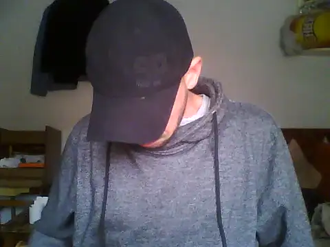 Snapshot of Rejtelmesest chatting on November 3, 10:16 am Rejtelmesest online show from November 3, 10:16 am