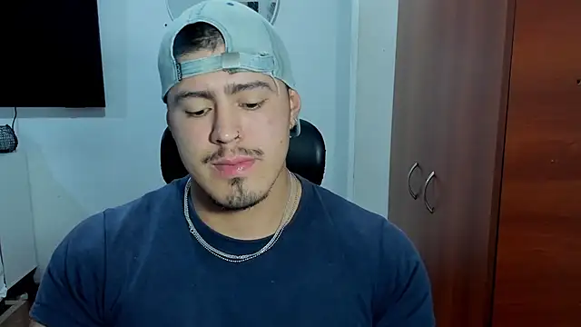 Baltazar Dupont online show from February 25, 4:11 am