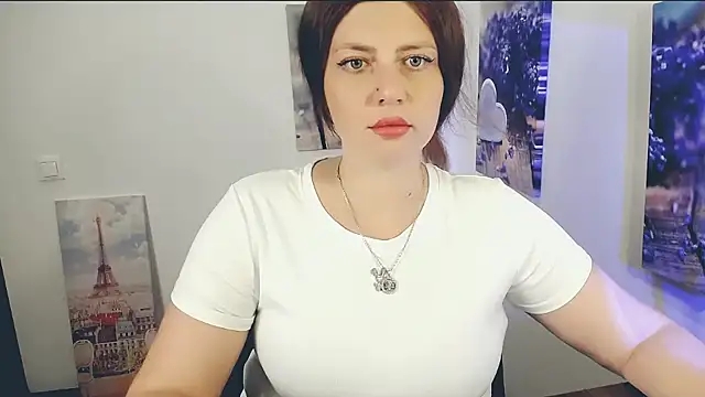 Lizzy Love online show from July 26, 12:45 pm