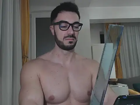 Snapshot of GoldenMark chatting on February 10, 6:13 pm GoldenMark online show from February 10, 6:13 pm