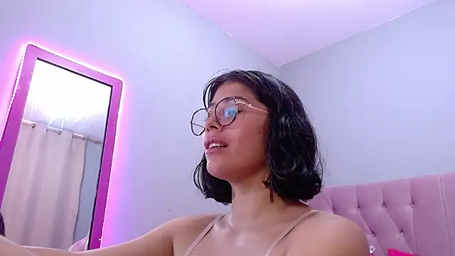 LoaLuxury online show from March 19, 12:26 am