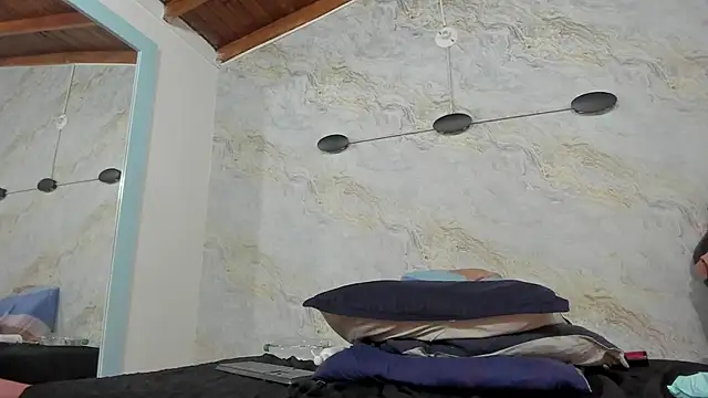 Snapshot of hari_lissaw chatting on January 14, 9:13 am hari lissaw online show from January 14, 9:13 am