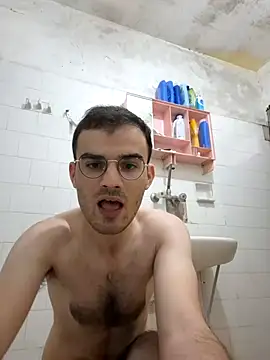 Snapshot of erikamavrik chatting on March 23, 6:16 am erikamavrik online show from March 23, 6:16 am