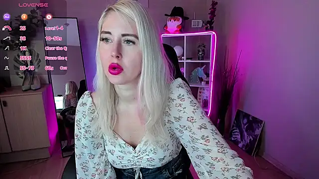 Snapshot of Mermaid_N chatting on May 22, 1:46 am Mermaid N online show from May 22, 1:46 am