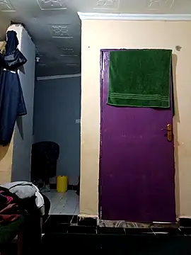  fiffii online show from April 16, 8:09 pm