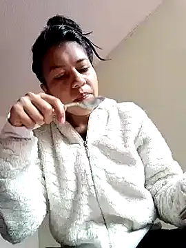 Tiphanydirty3 online show from February 11, 6:01 pm