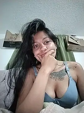 Snapshot of Tiphanydirty3 chatting on June 5, 7:47 am Tiphanydirty3 online show from June 5, 7:47 am