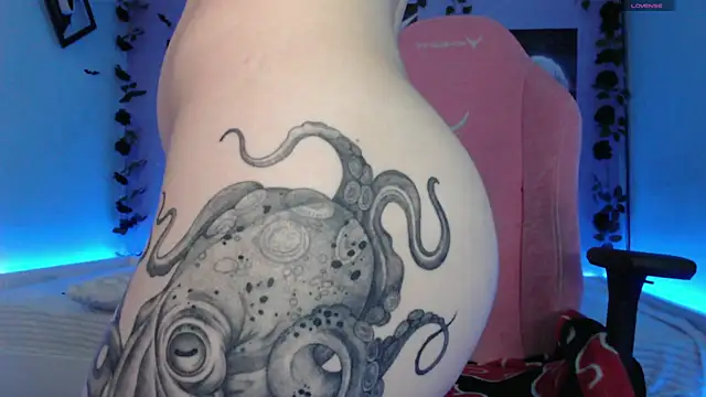 Scarlettsrorm online show from February 22, 5:12 am