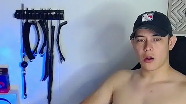 Snapshot of Alan_hadid1 chatting on January 27, 11:54 pm Alan hadid1 online show from January 27, 11:54 pm