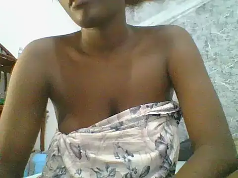 Snapshot of Sweet_sela chatting on February 19, 6:37 pm Sweet sela online show from February 19, 6:37 pm