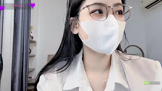 Na baby online show from April 3, 2:37 pm