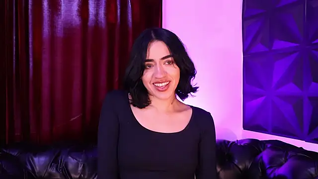 KasiaNoir  online show from June 2, 12:18 pm