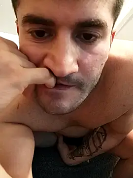 Analcholic online show from November 4, 7:46 pm