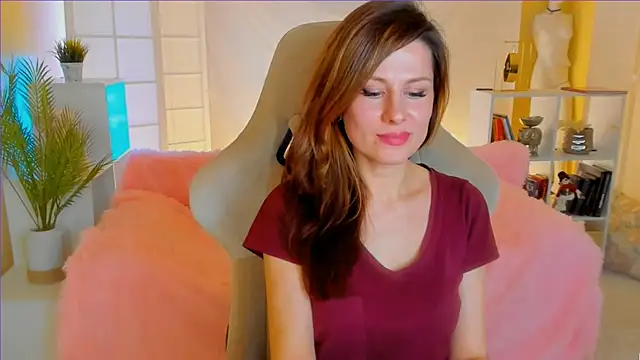 Snapshot of April_o_Nill chatting on January 22, 4:55 pm April o Nill online show from January 22, 4:55 pm