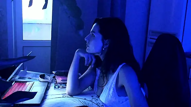 Snapshot of April_o_Nill chatting on October 3, 2:14 pm April o Nill online show from October 3, 2:14 pm