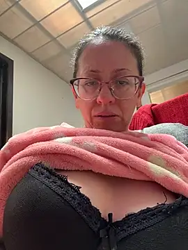 miss hanna07 online show from November 7, 3:23 pm