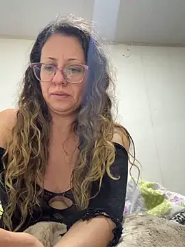 miss hanna07 online show from December 17, 10:21 am