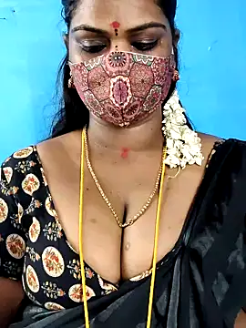 Snapshot of mayaa2u chatting on May 16, 10:36 am mayaa2u online show from May 16, 10:36 am