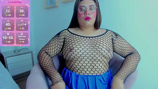 Snapshot of Tom_Silver__ chatting on December 17, 8:21 pm Tom Silver online show from December 17, 8:21 pm