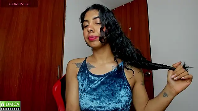 jasmine bunny  online show from April 22, 1:41 am