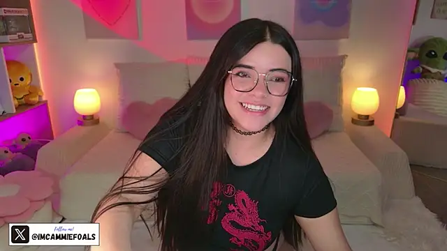 cammiefoalss online show from December 21, 6:59 pm