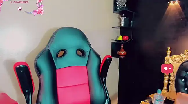 Kendall hornyy online show from February 8, 8:20 am