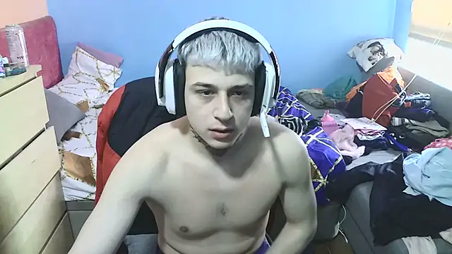 Nenejoven16- online show from March 17, 11:54 pm