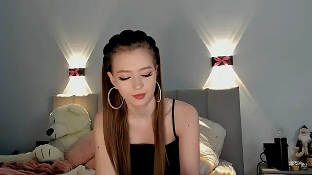 Snapshot of diana_nier chatting on December 19, 1:39 am diana nier online show from December 19, 1:39 am