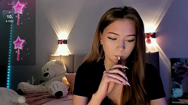 Snapshot of diana_nier chatting on September 29, 7:19 pm diana nier online show from September 29, 7:19 pm