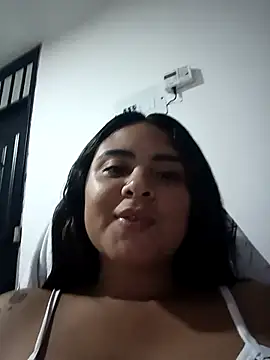 sexy-latin10 online show from April 3, 2:42 am