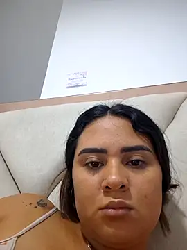 Snapshot of sexy-latin10 chatting on July 12, 3:03 pm sexy-latin10 online show from July 12, 3:03 pm