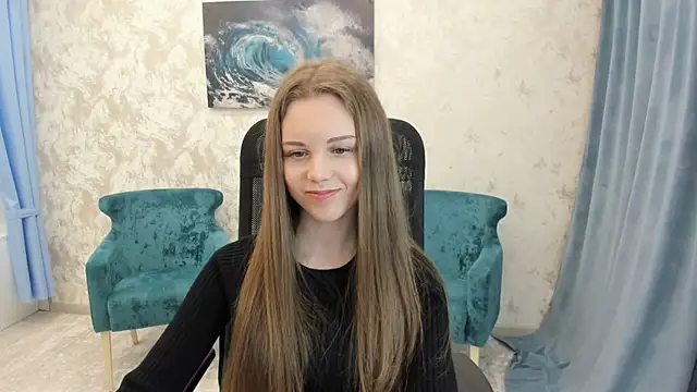 Snapshot of MileyWings chatting on January 25, 11:34 am MileyWings online show from January 25, 11:34 am
