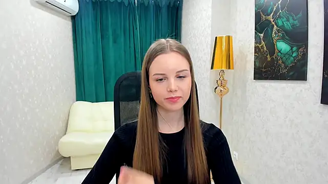 Snapshot of MileyWings chatting on January 28, 5:24 pm MileyWings online show from January 28, 5:24 pm