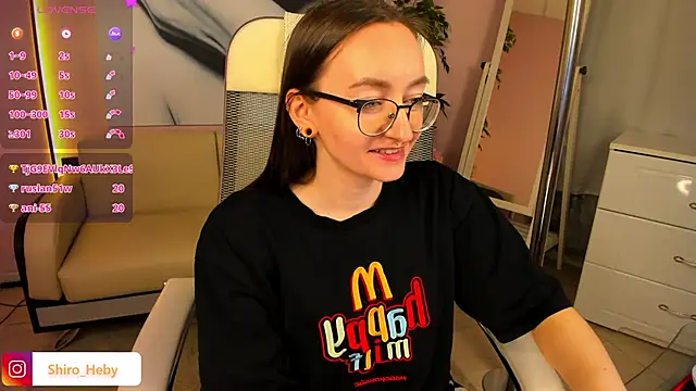 ShiroHeby online show from February 7, 6:45 pm