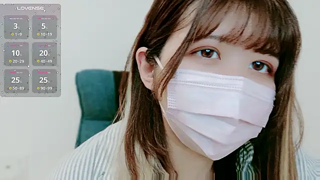 MoMoka jp online show from March 27, 1:11 pm