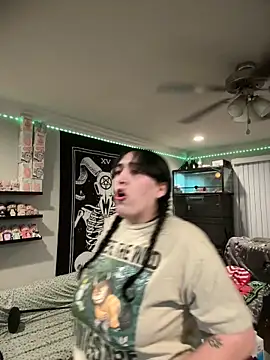 ThicBunz online show from February 25, 11:58 pm