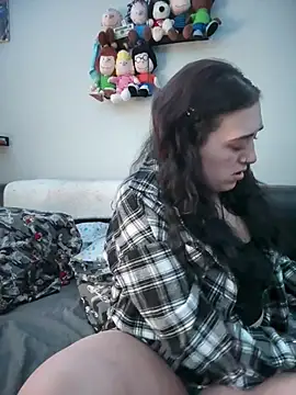 ThicBunz online show from April 4, 7:55 pm