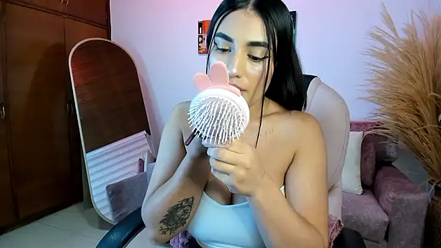 Alheli 16 online show from January 7, 11:56 am